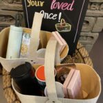 Make Personalized Hamper for Your Loved One